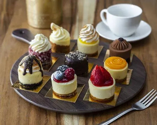 Beyond the Slice: What Else Le Cheesecake Bar Gatineau Offers