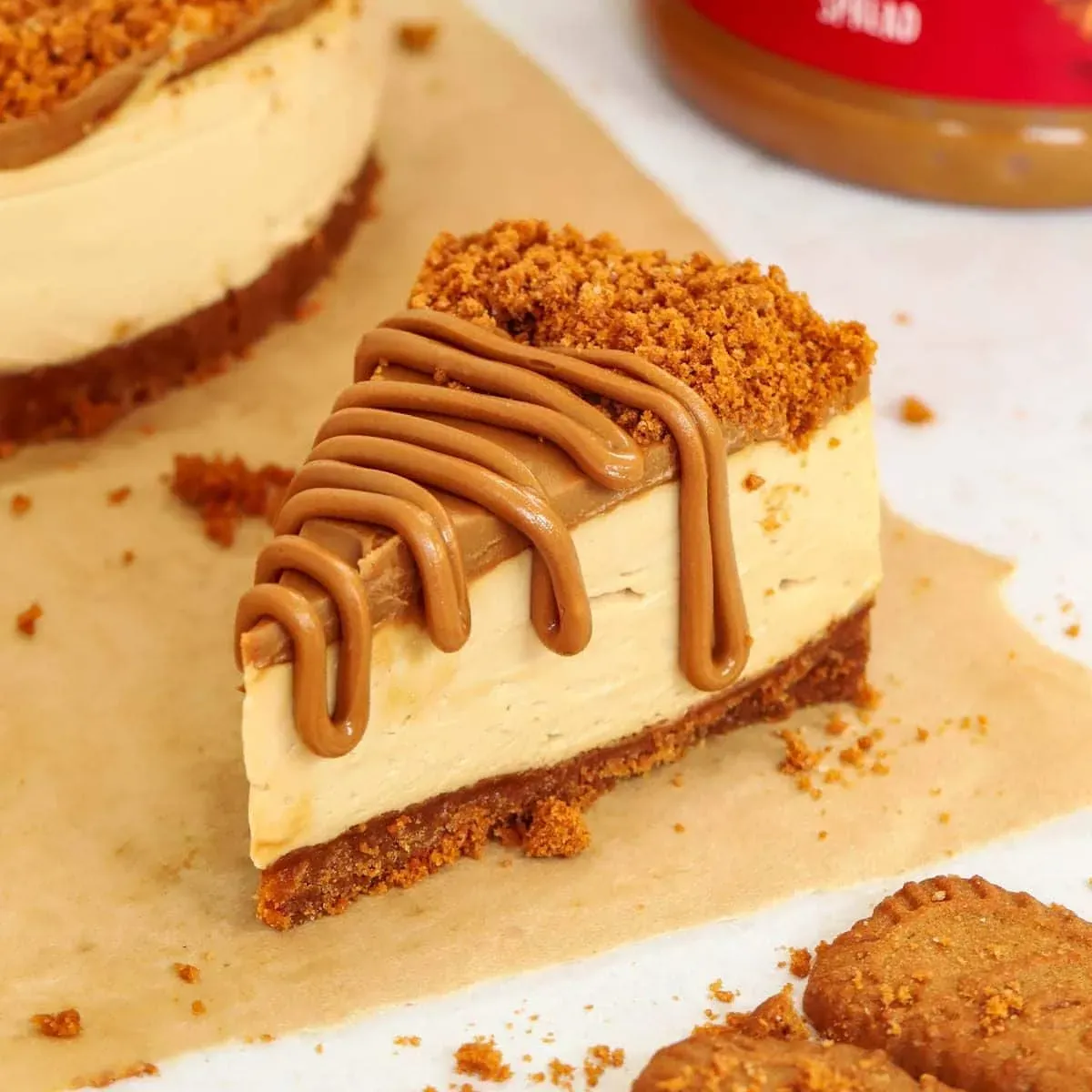 Building the Dream: StepbyStep Biscuit Cheesecake Assembly