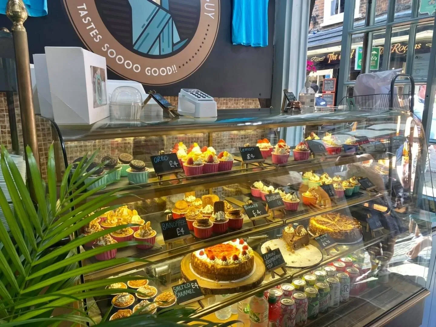 Award-Winning Cheesecakes: Meet the cheese cake guy
