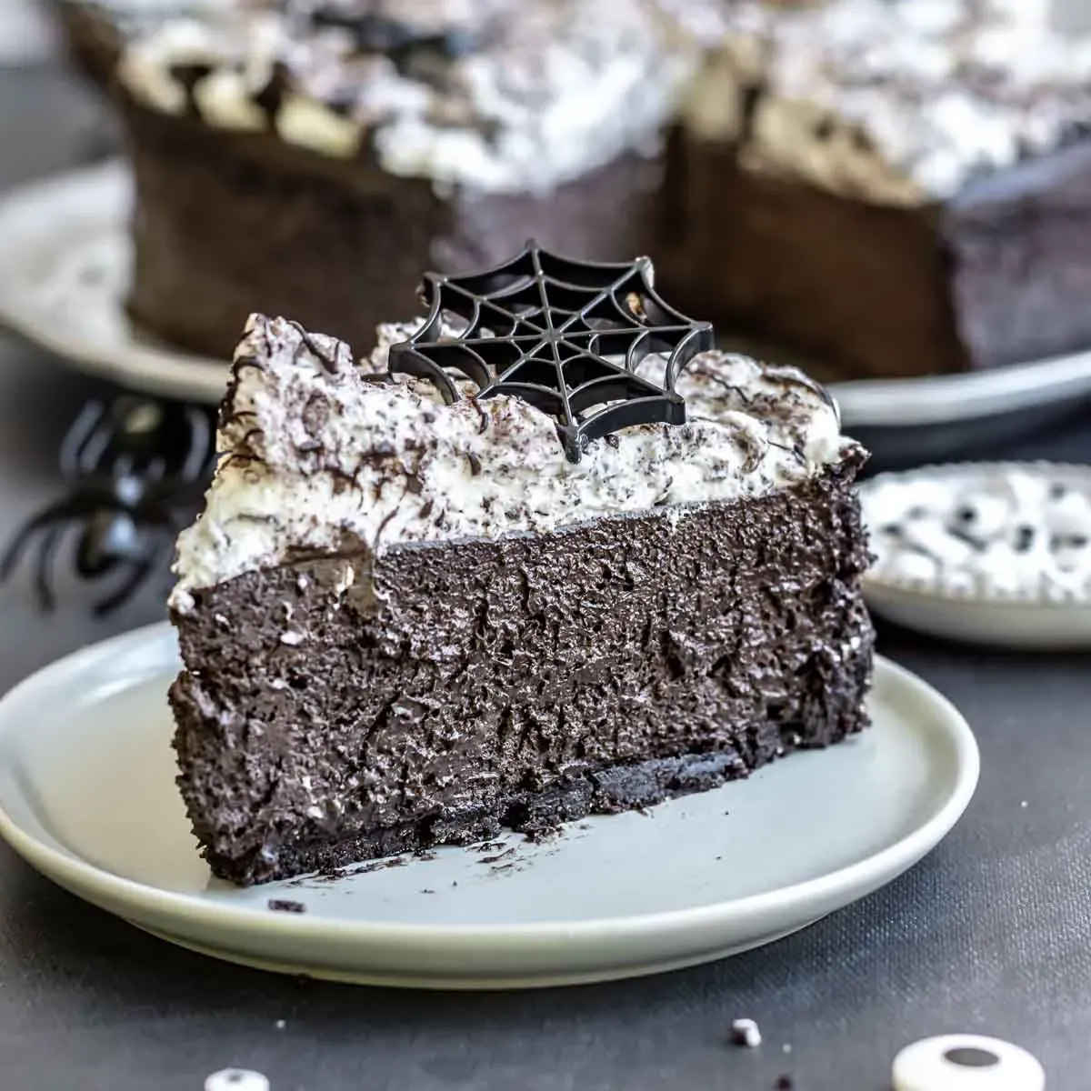 Classic and Creative Cheese Cake Halloween Flavors