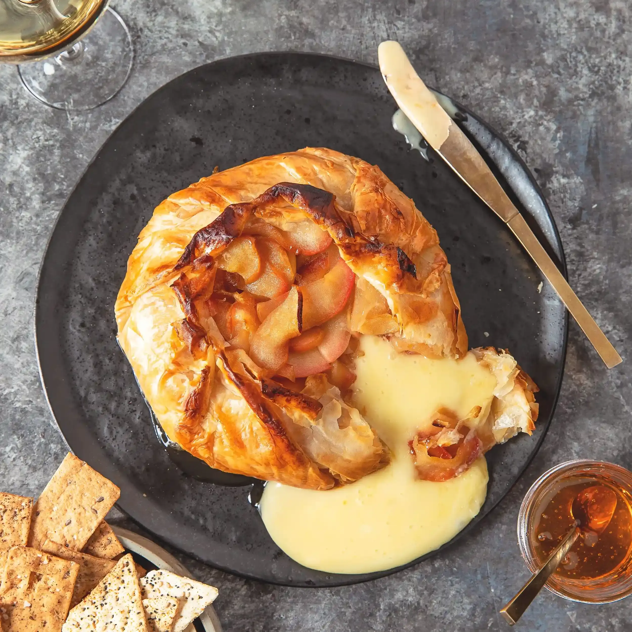 Classic Baked Brie Cheese Dessert Combinations