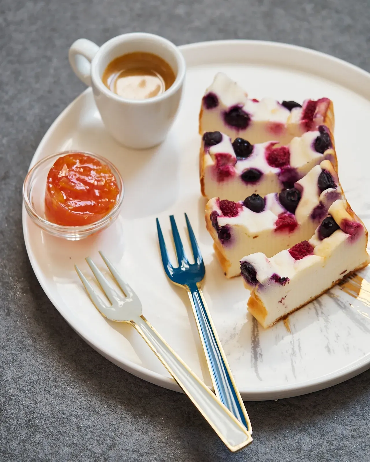 Crafting Your Own Cheese Dessert, Inspired by Dcard