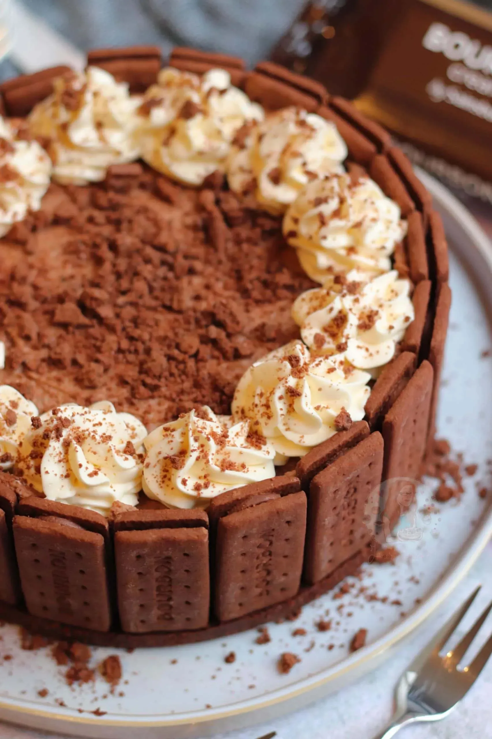 Gathering Your Arsenal: Ingredients for Biscuit Cheesecake