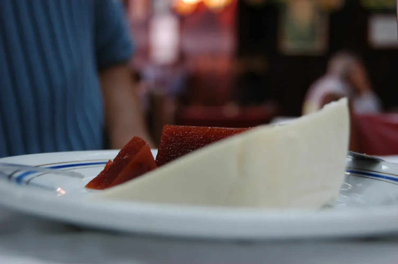Serving Up Sweetness: Pairing Your Guava and Cheese Desserts