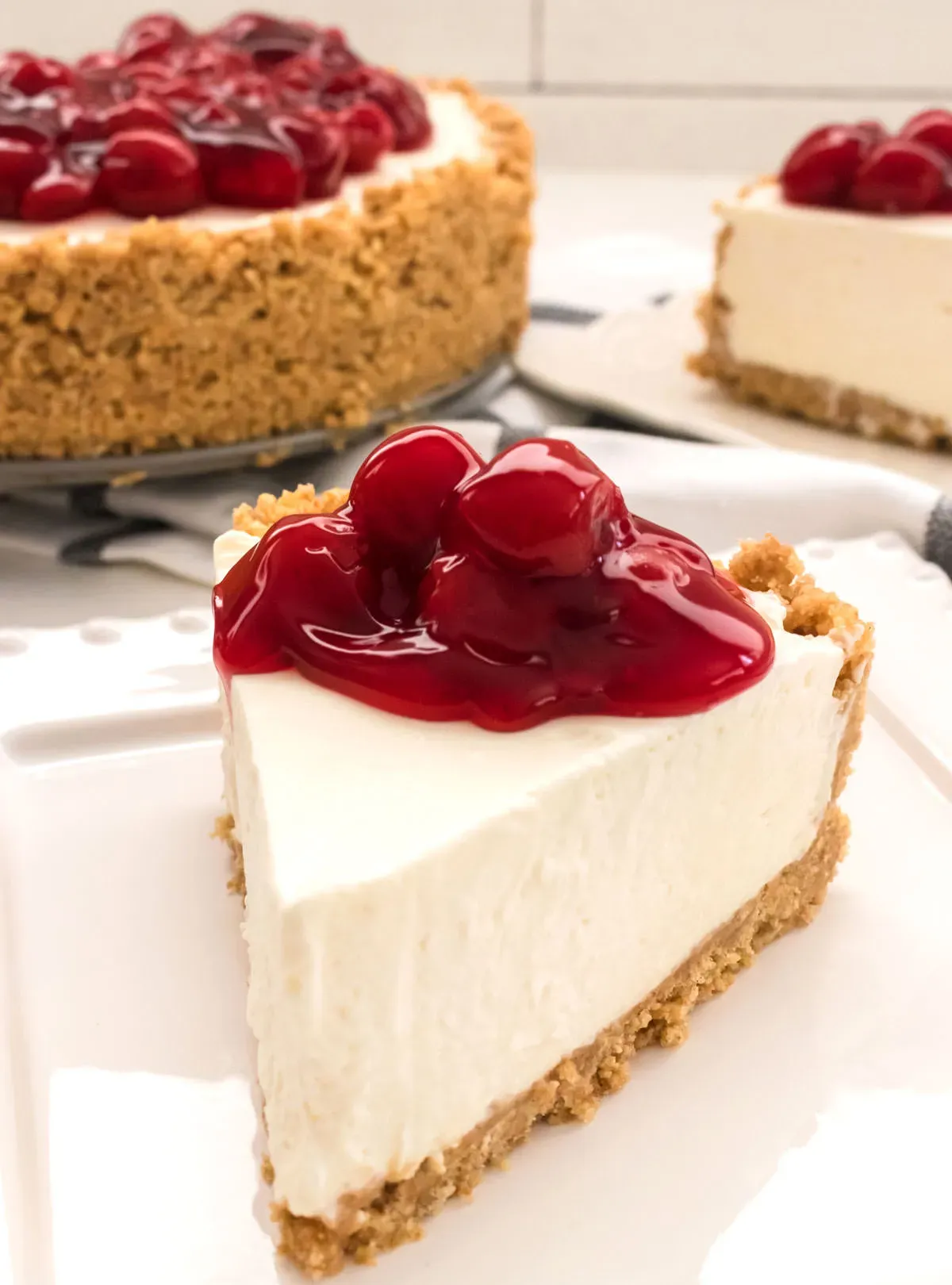 Skip the Stress: Why an Easy Cheesecake is Your New Best Friend