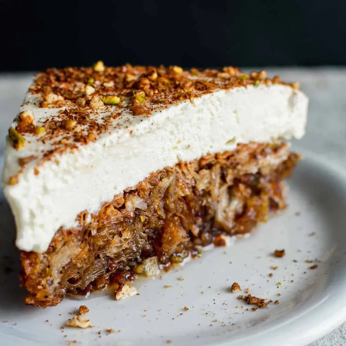 StepbyStep Guide to Baking Baklava Cheesecake