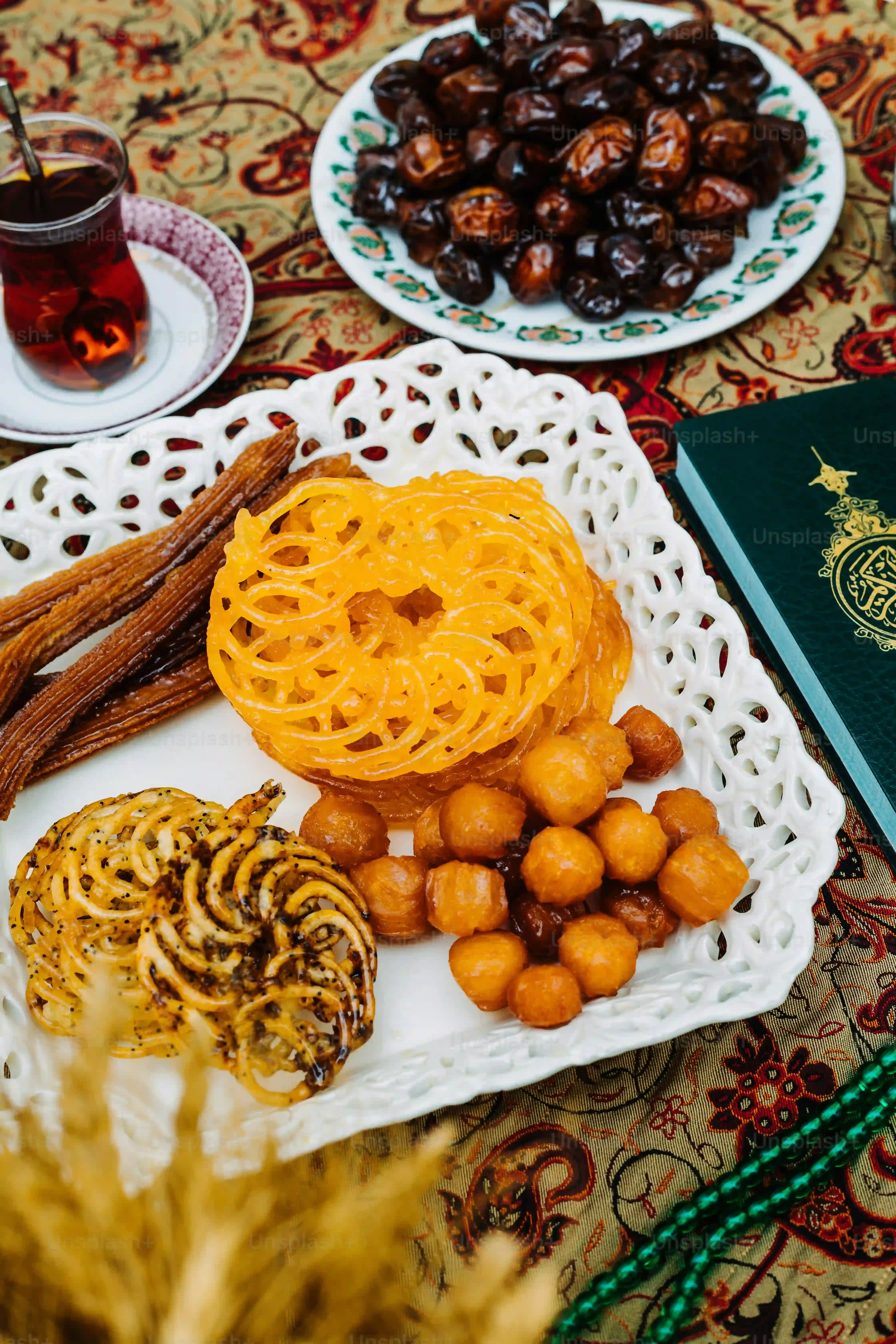 Sweet Finish: Syrup and Serving Your Arabic Dessert with Cheese