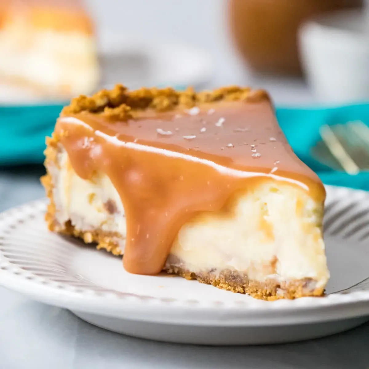 The Building Blocks: Crust and Filling for Your Cheesecake Caramel