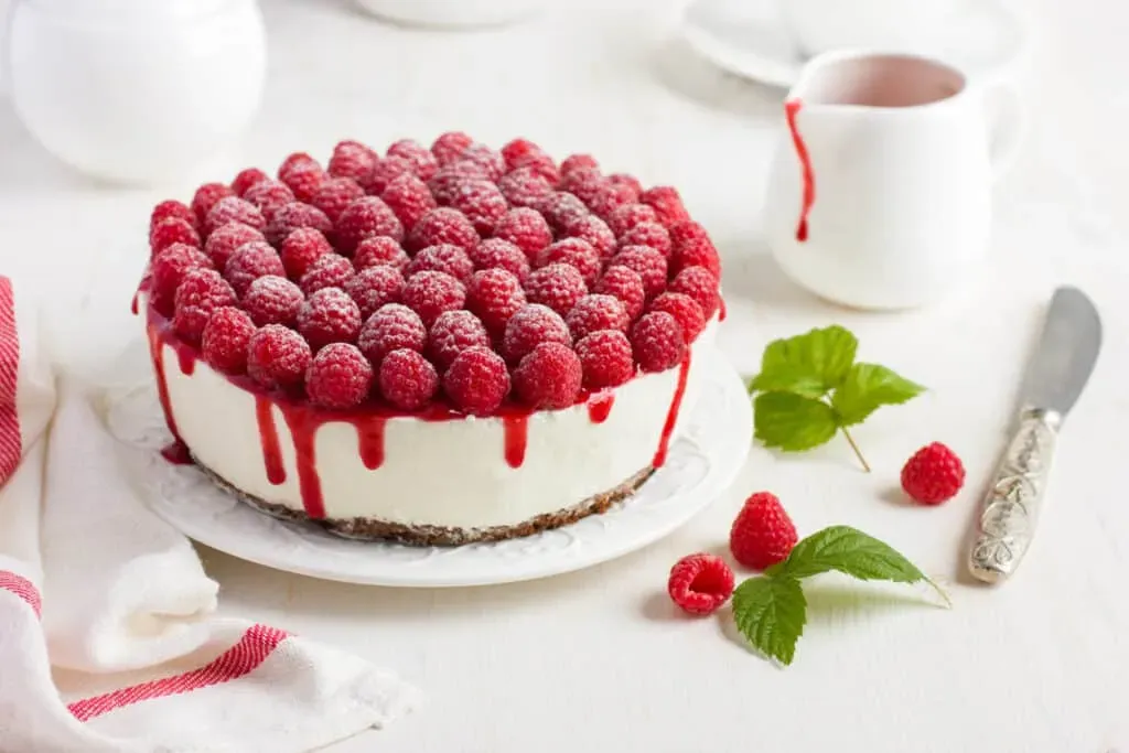 Troubleshooting and Serving Your Cheesecake Framboise Pistache