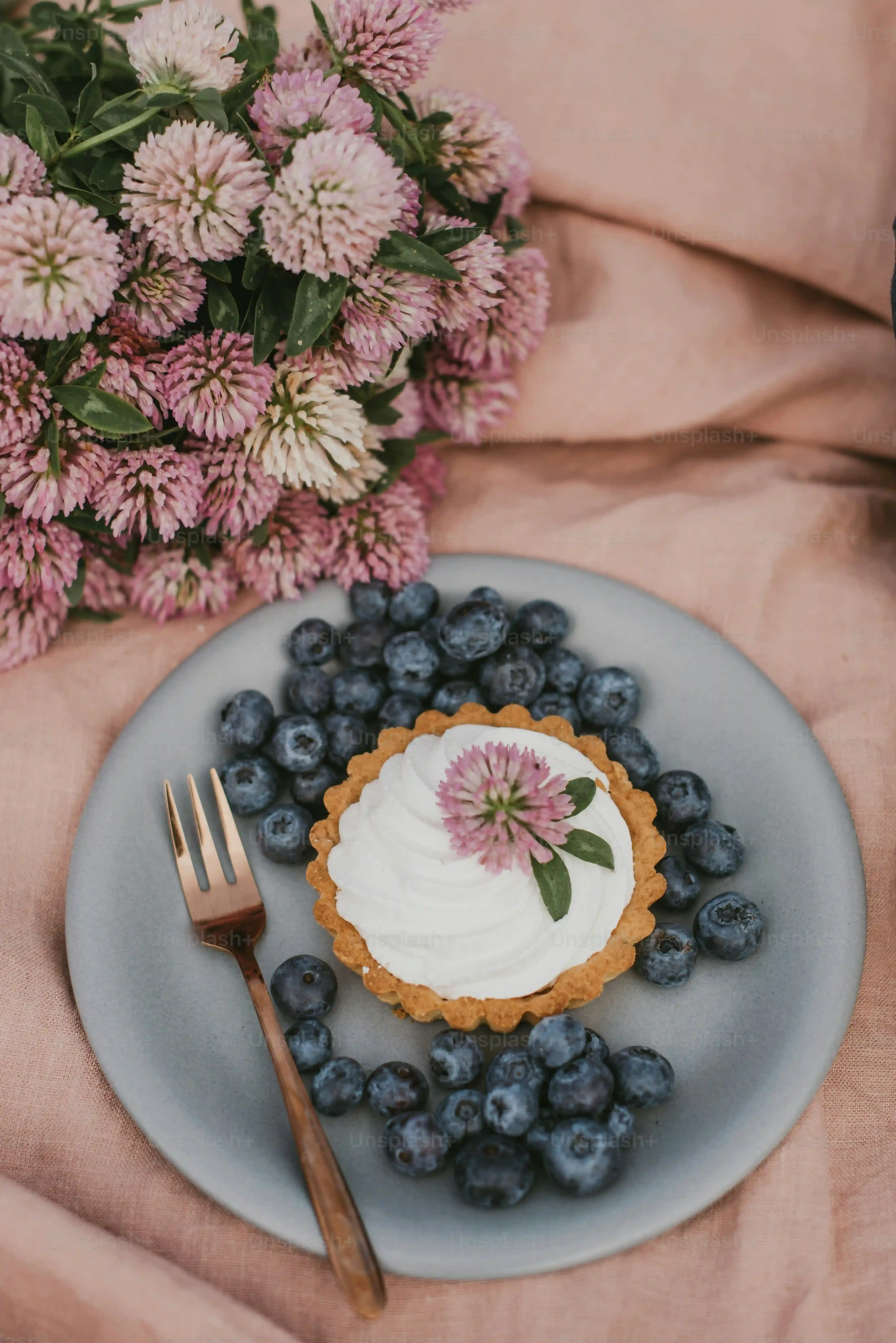 Whipping Up Your Simple Blueberry Cream Cheese Dessert